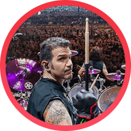 Charlie Benante playing on Evans Drumheads