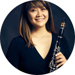 Ixi Chen, professional clarinetist