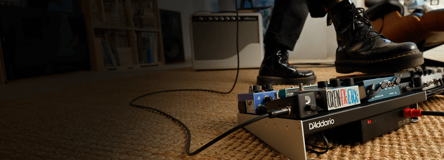 Pedalboard and pedals