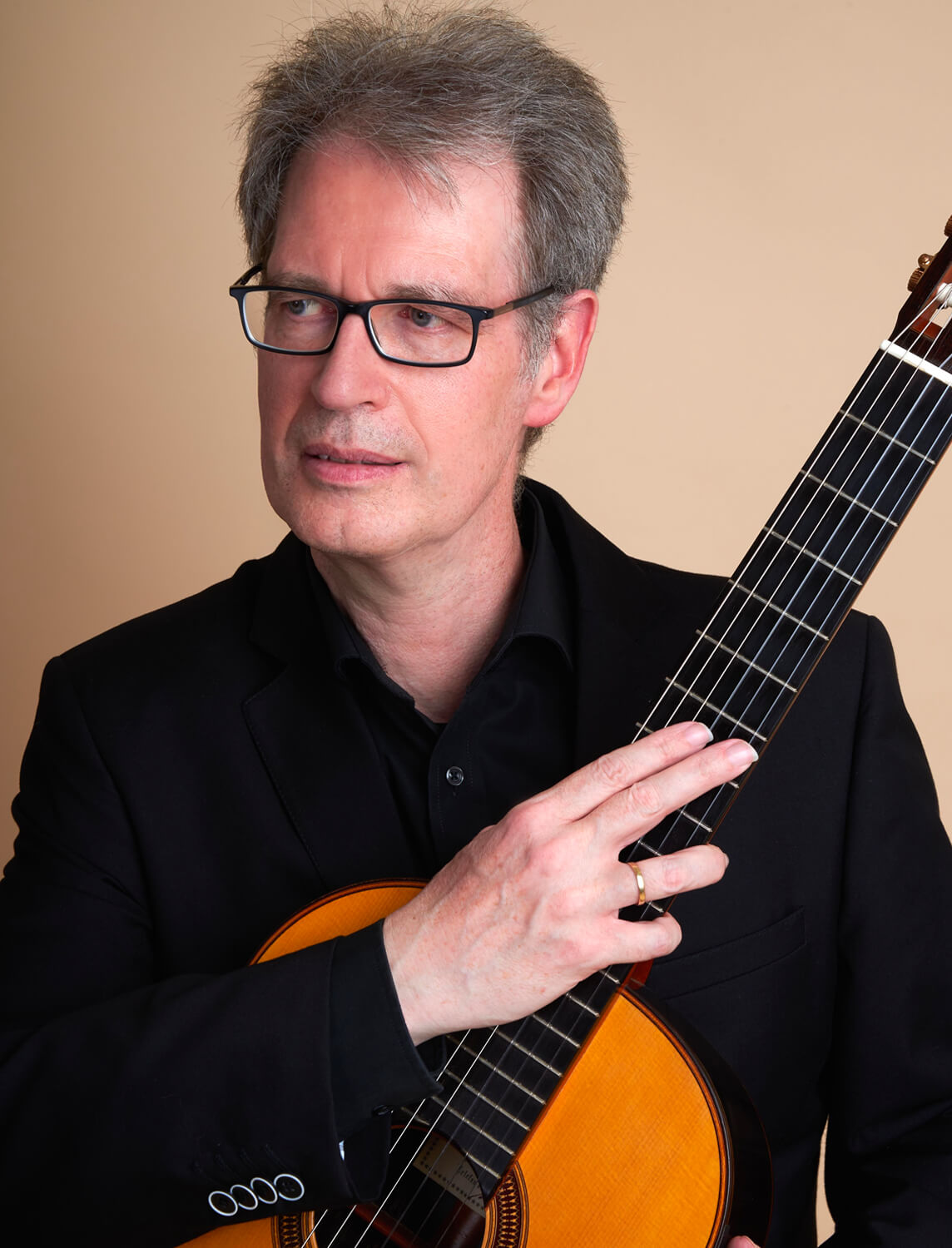 Thomas Muller-Pering photo